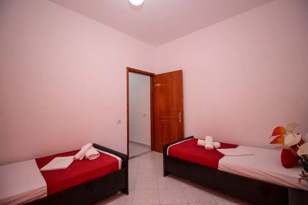 Blue Bay - Family room 3.jpg